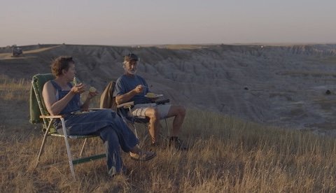 Houseless, but not homeless: рецензия на «Землю кочевников»