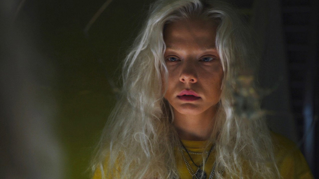 Кадр из сериала «Водоворот»