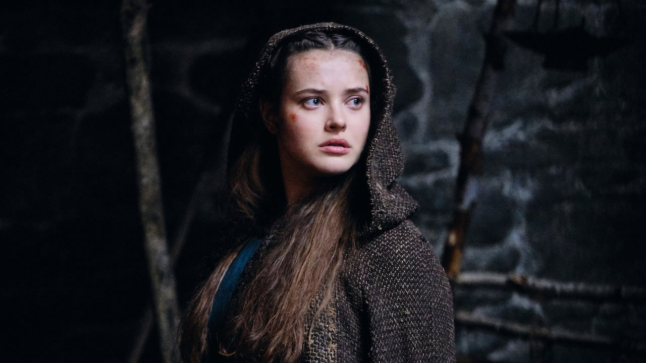 Кадр из сериала «Проклятая»