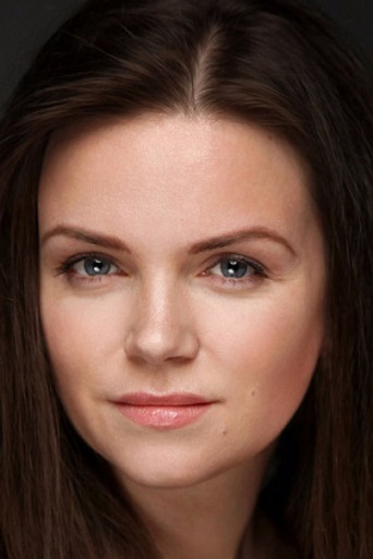 Анна Славина