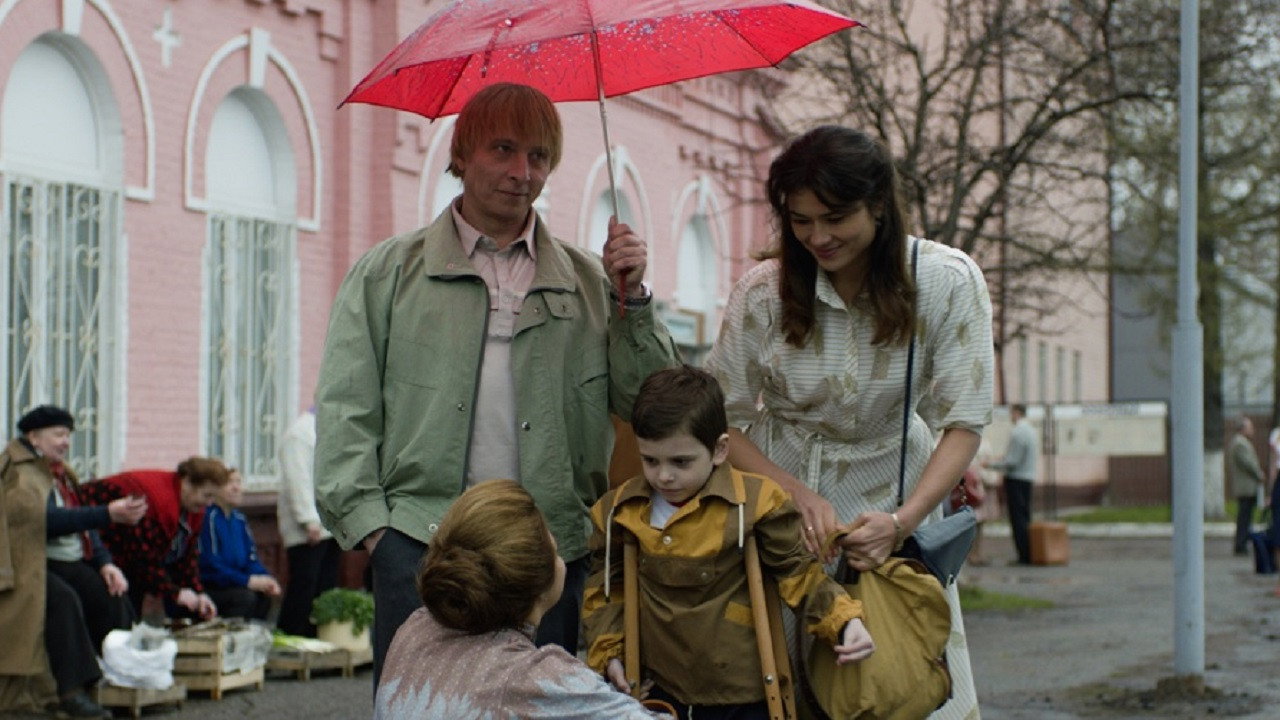 Кадр из фильма «Временные трудности»