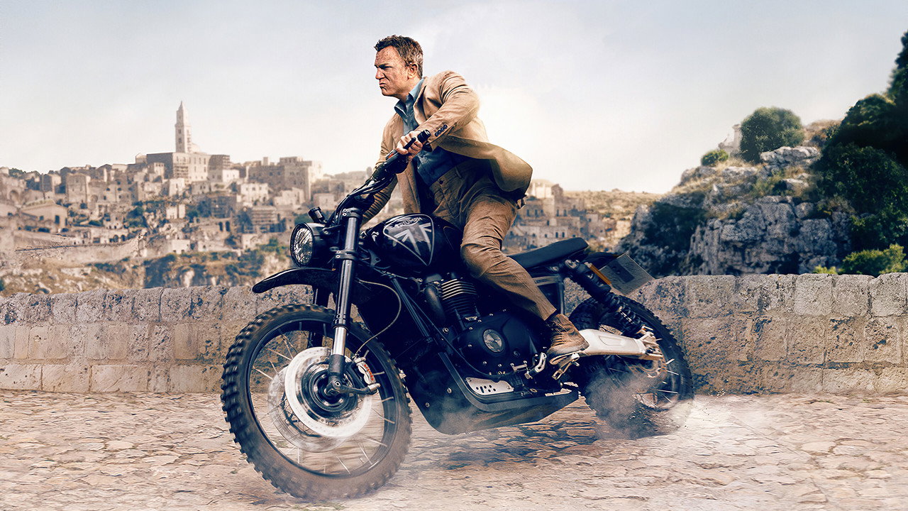 Кадр из фильма «007: Не время умирать»