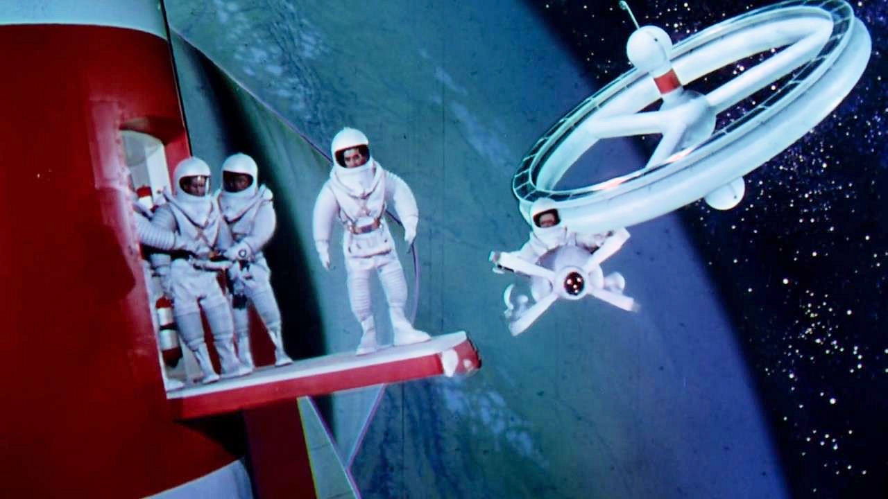 Кадр из фильма «Покорение космоса»