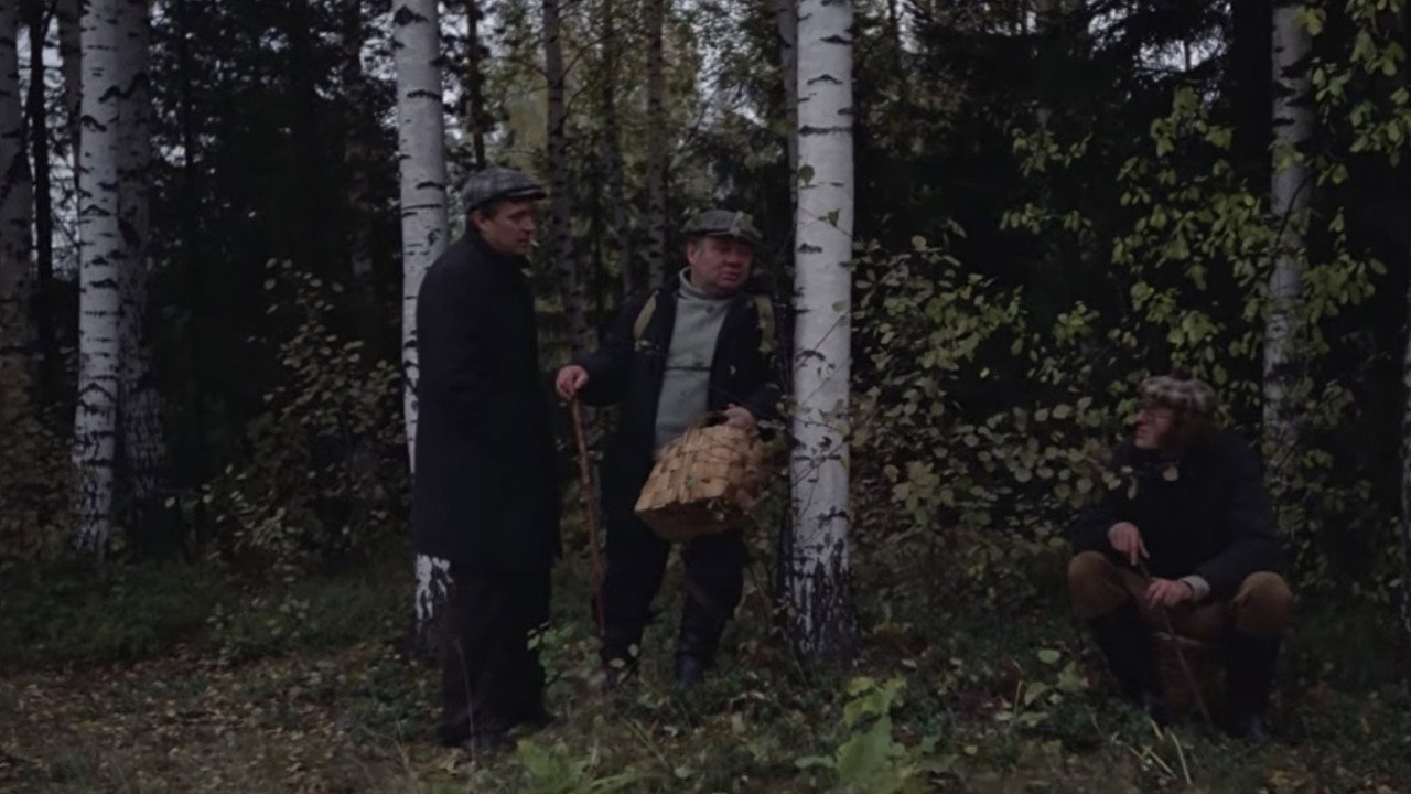 Кадр из фильма «Осенний марафон»
