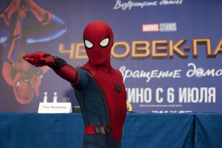 В Москву приехал самый новый Человек-паук - Том Холланд