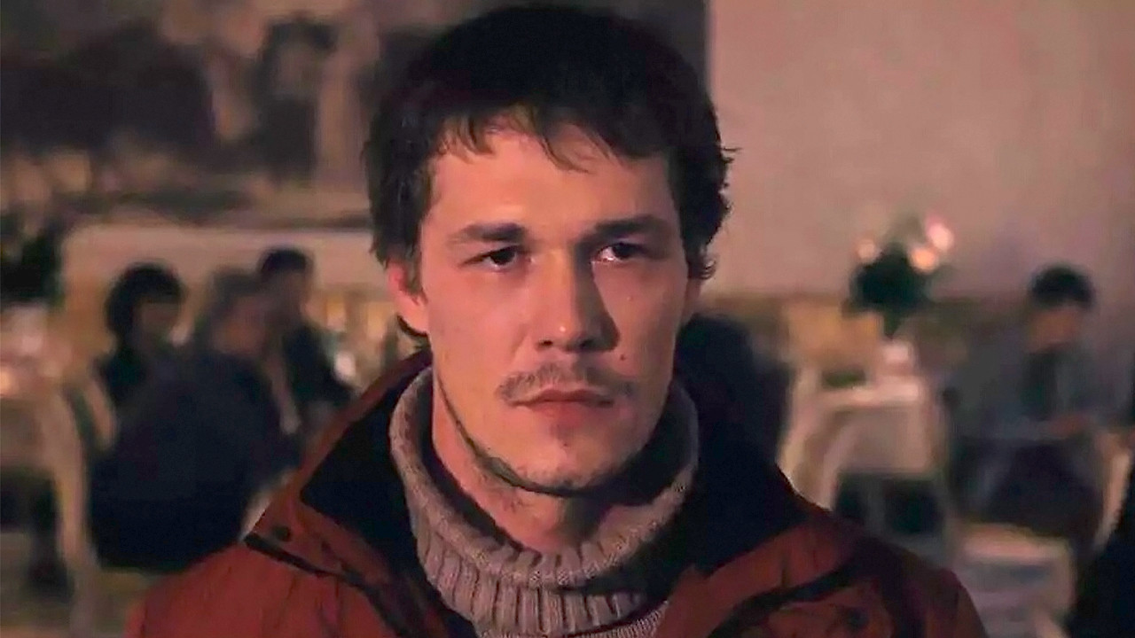 Кадр из фильма «Дурак»