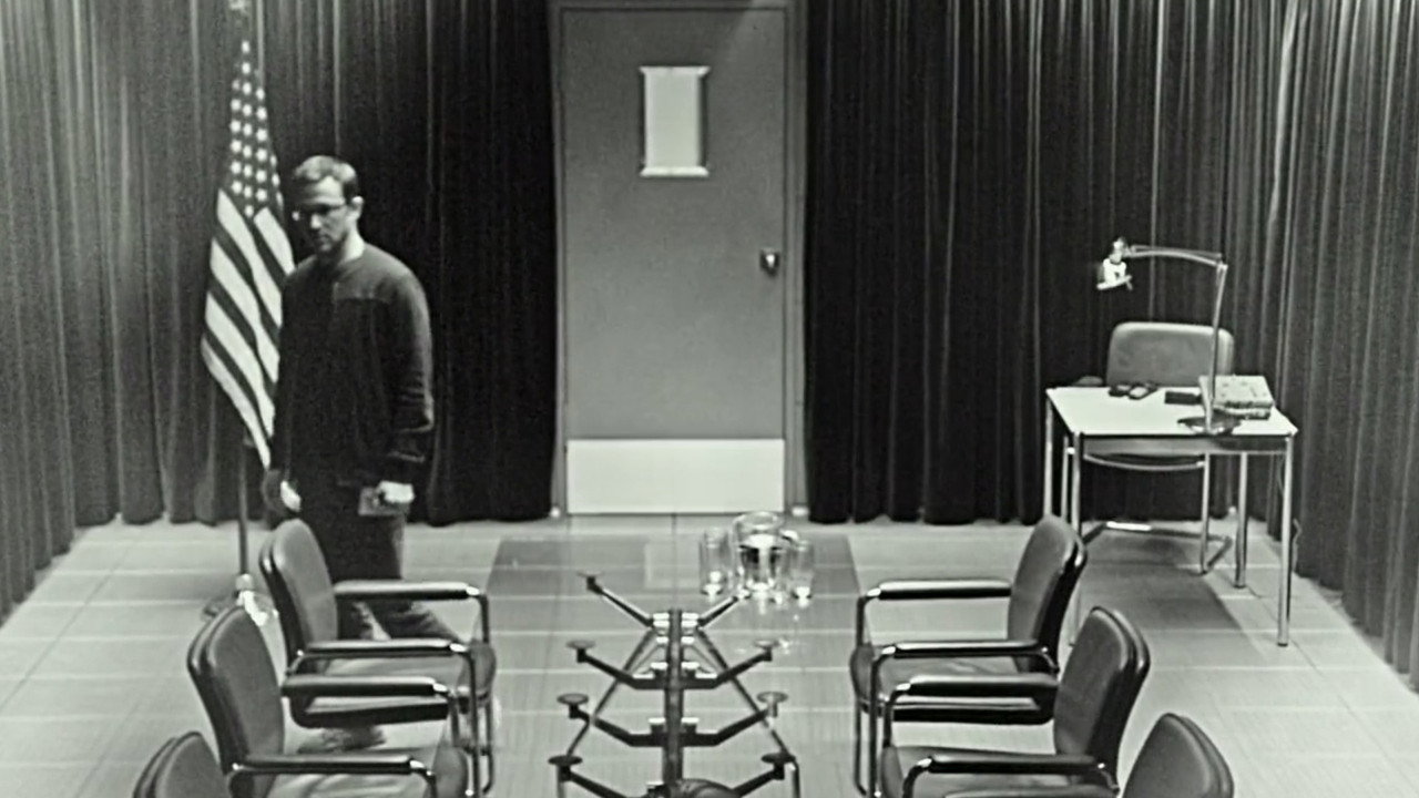 Кадр из фильма «Сноуден»