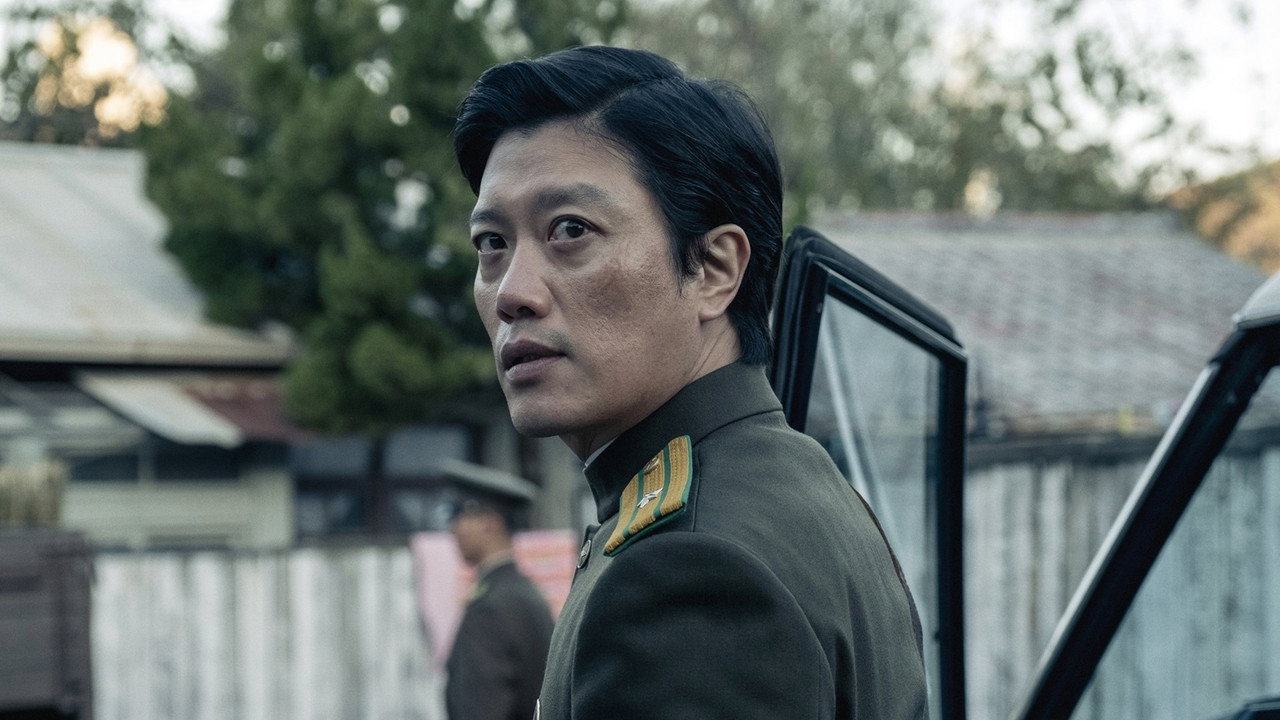 Кадр из фильма «V.I.P.»
