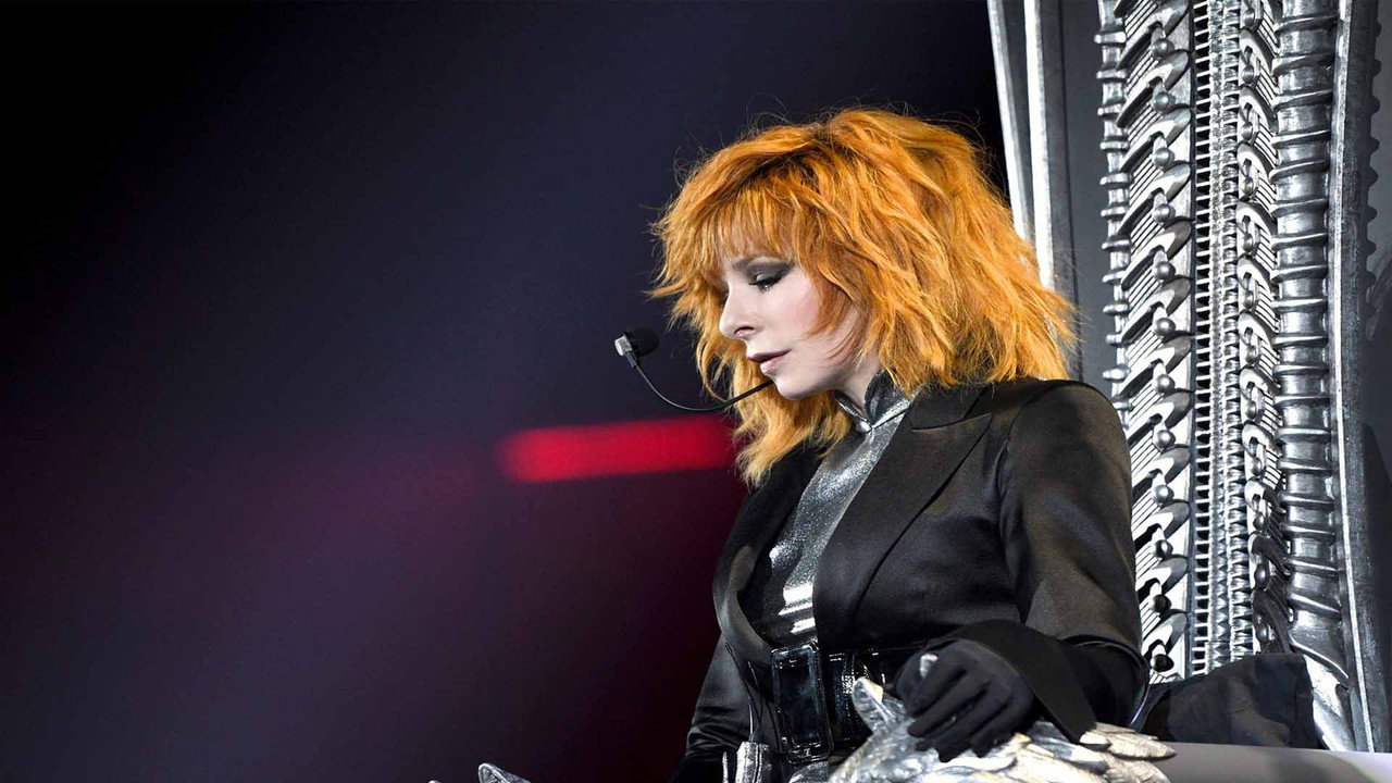Кадр из фильма «Mylène Farmer: 2019 - Le Film»