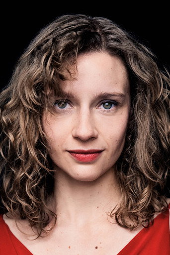 Luise Hart
