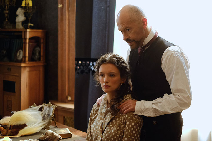 Подборка сериалов об Октябрьской революции