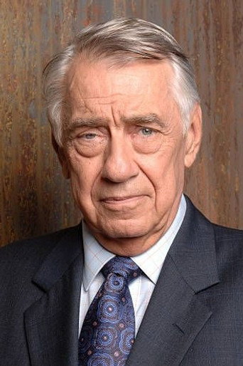 Филип Бейкер Холл