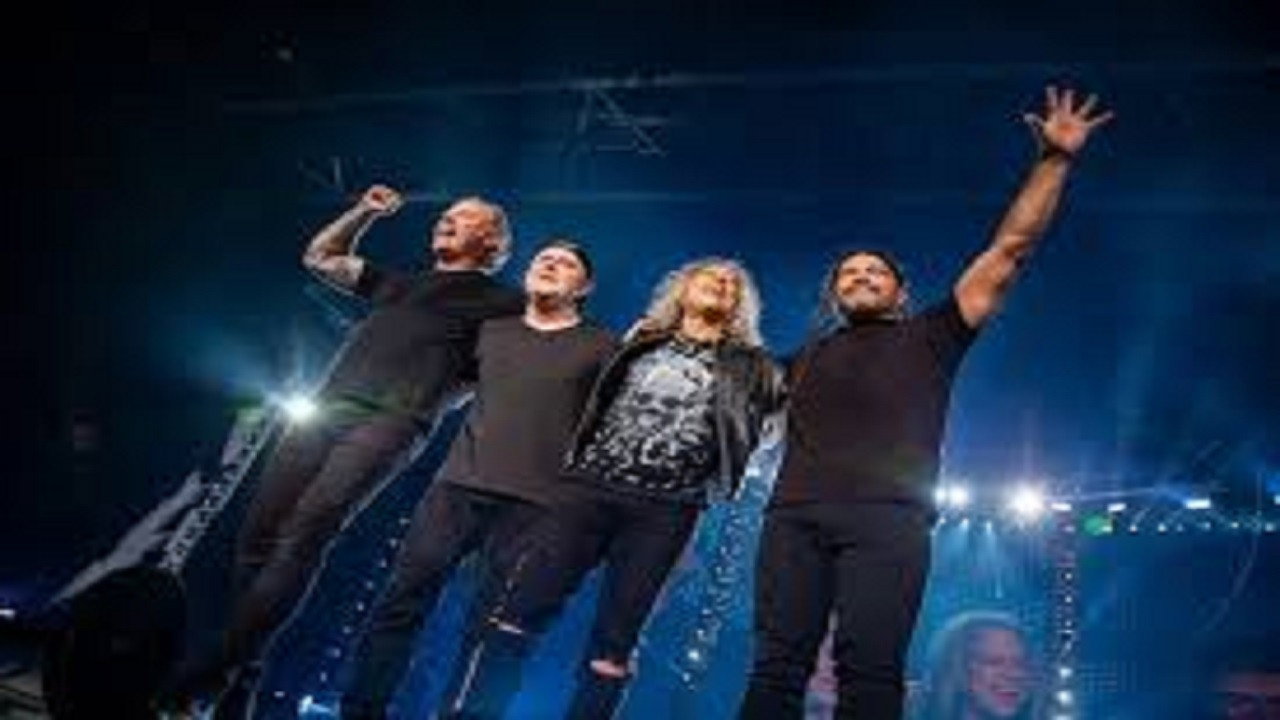 Кадр из фильма «Metallica и Симфонический оркестр Сан-Франциско: S&M²»