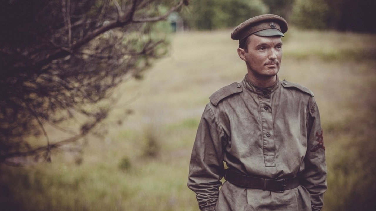 Кадр из фильма «Мальчик русский»