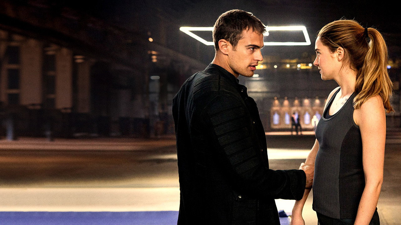 Кадр из фильма «Дивергент»
