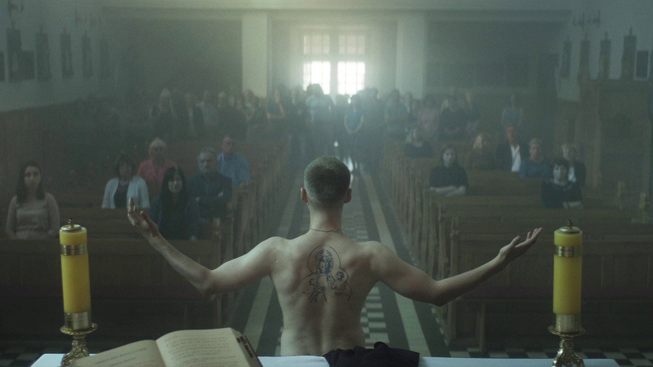 Кадр из фильма «Тело Христово»
